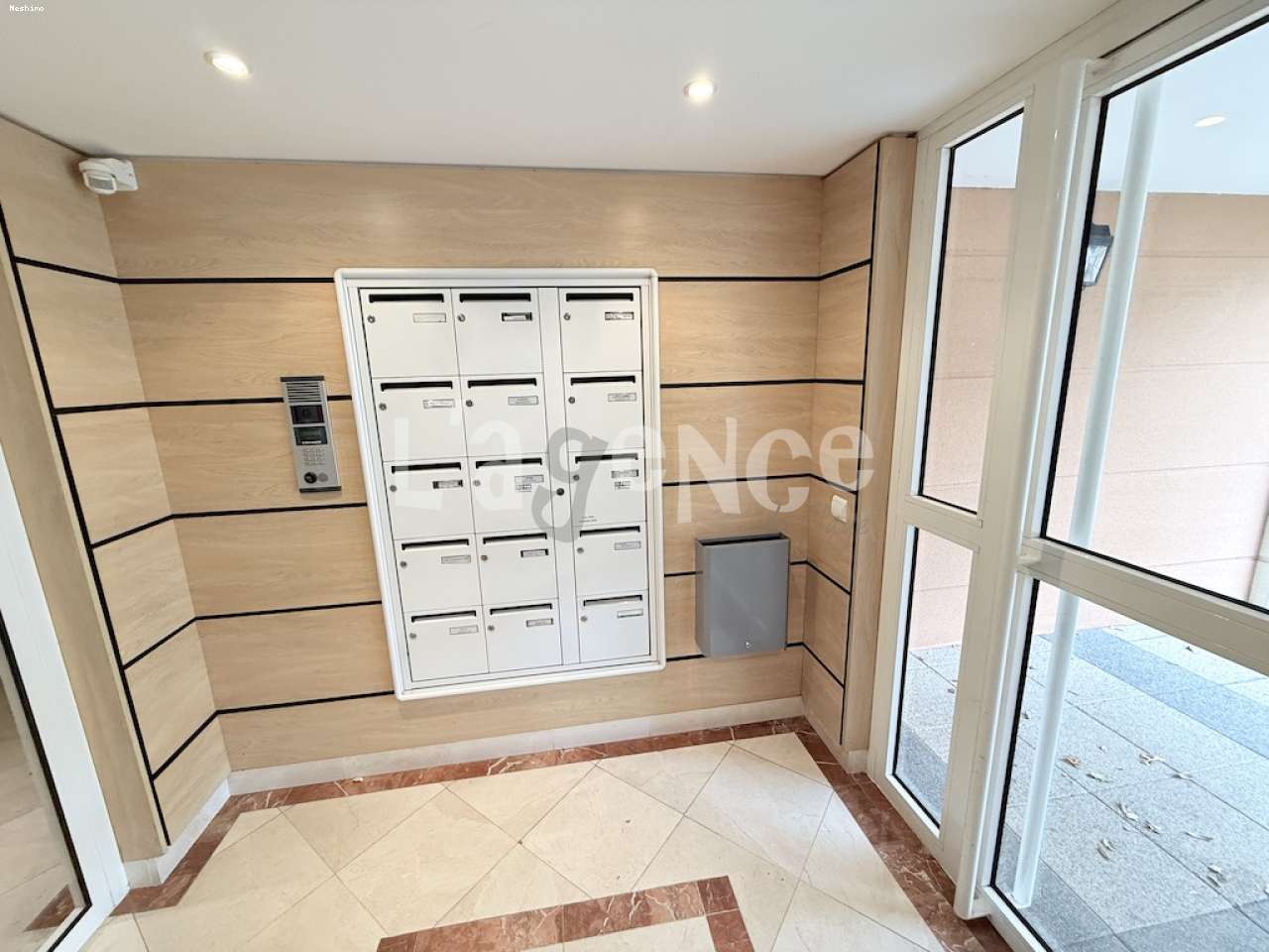https://app.neshimo.fr/storage/10/mandats/1500/1.JPG