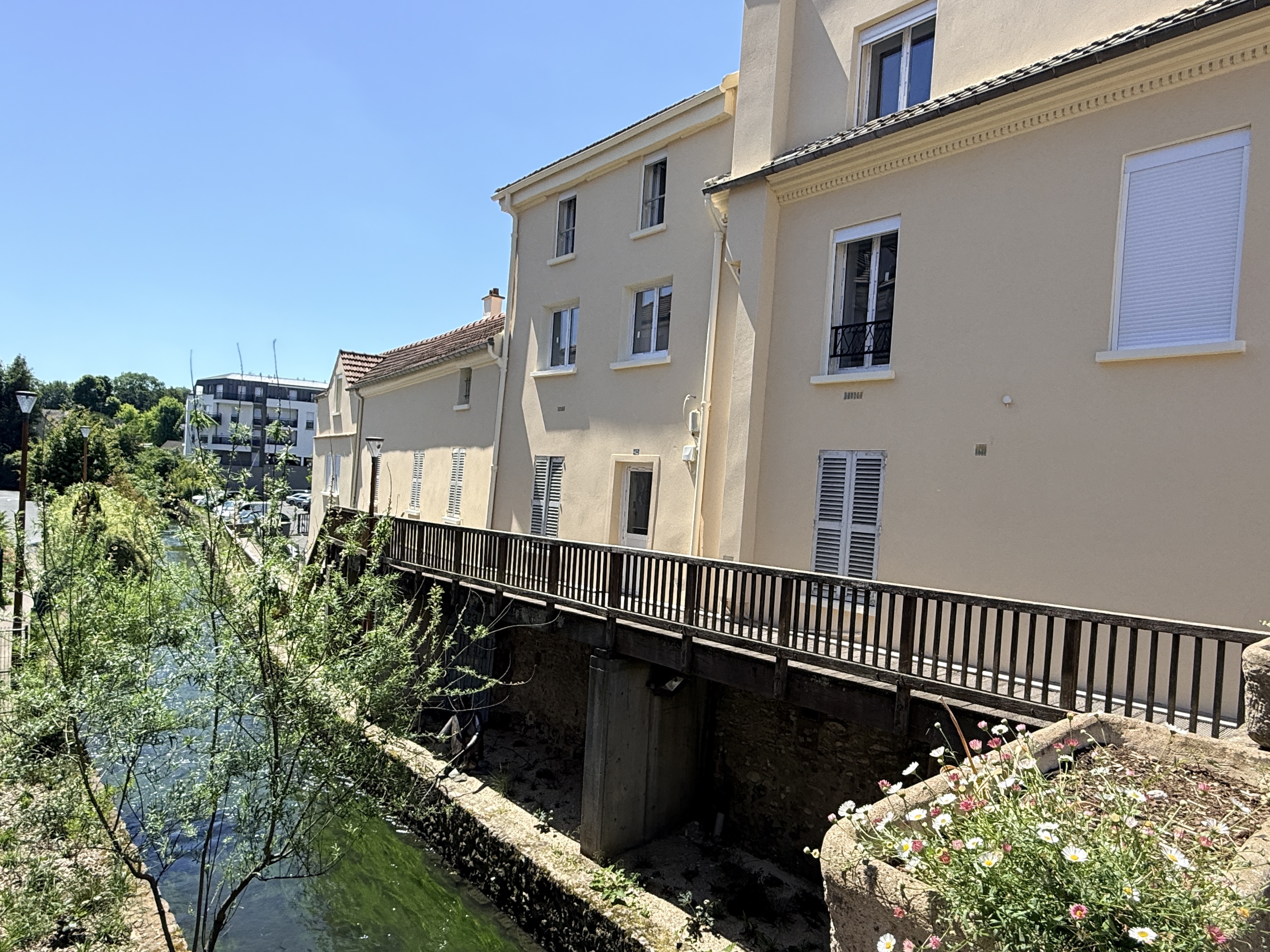 https://app.neshimo.fr/storage/10/mandats/1601/2.jpg